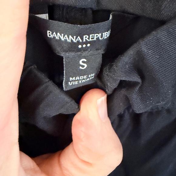 Banana Republic Tencel Cargo jogger Black S NWOT - Picture 4 of 7